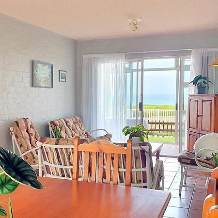 Family Beach Escape: Fully-Equipped 6 Sleeper Apartment Jeffreys Bay Exterior photo